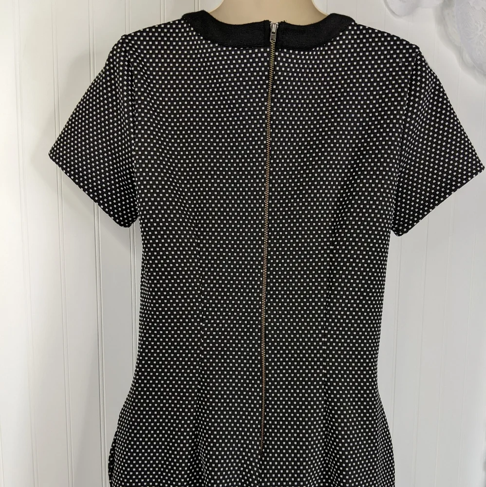 ESHAKTI Mini Polka Dot Shift Dress Sz 6 - Picture 11 of 13